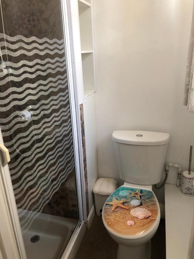 Brunswick House Bed & Breakfast Тинмут Екстериор снимка